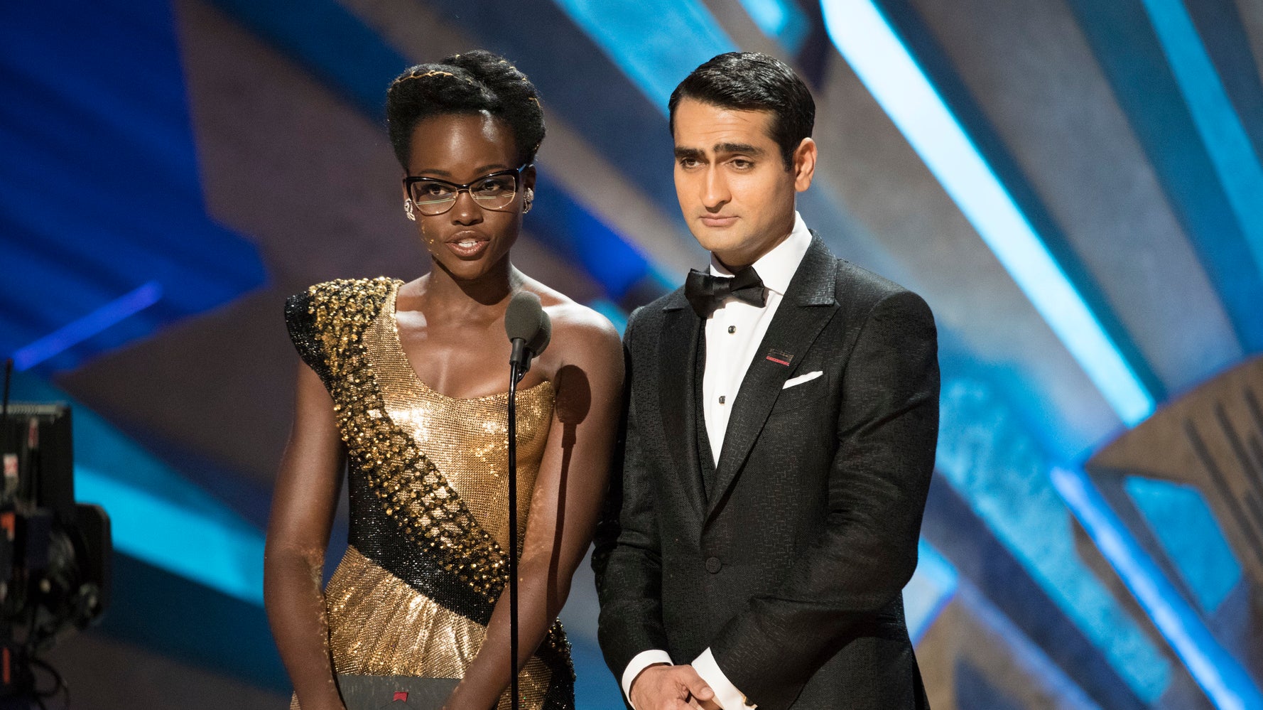 私たちは移民です アカデミー賞のスピーチが共感呼ぶ ハフポスト