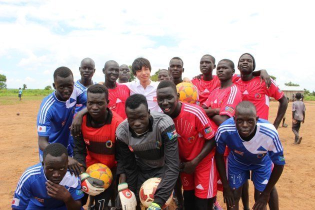ウガンダ北部では南スーダン難民によるサッカーチーム設立支援プロジェクトに携わっていた