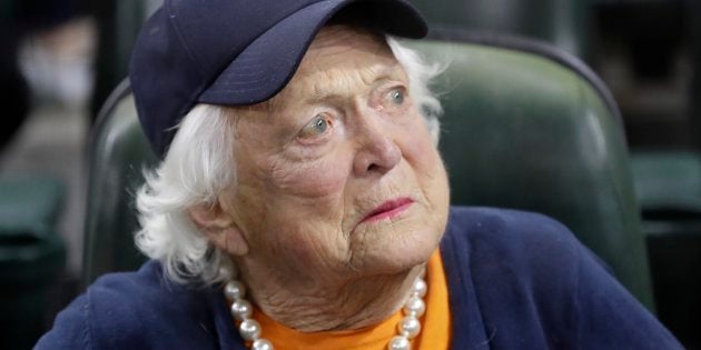元大統領の妻バーバラ ブッシュさん 92歳で死去 ハフポスト 元大統領の妻バーバラ ブッシュさん 92歳で死去 ハフポスト