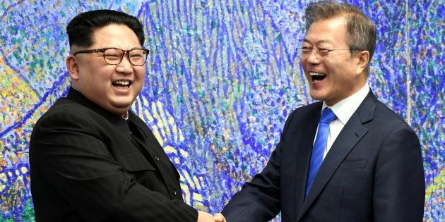 韓国の文在寅（ムンジェイン）大統領と北朝鮮の金正恩（キムジョンウン）朝鮮労働党委員長