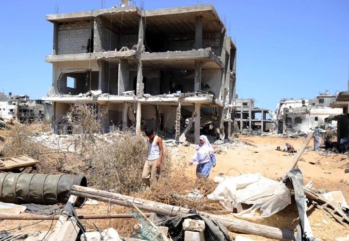 2014年の紛争で崩壊したガザの町