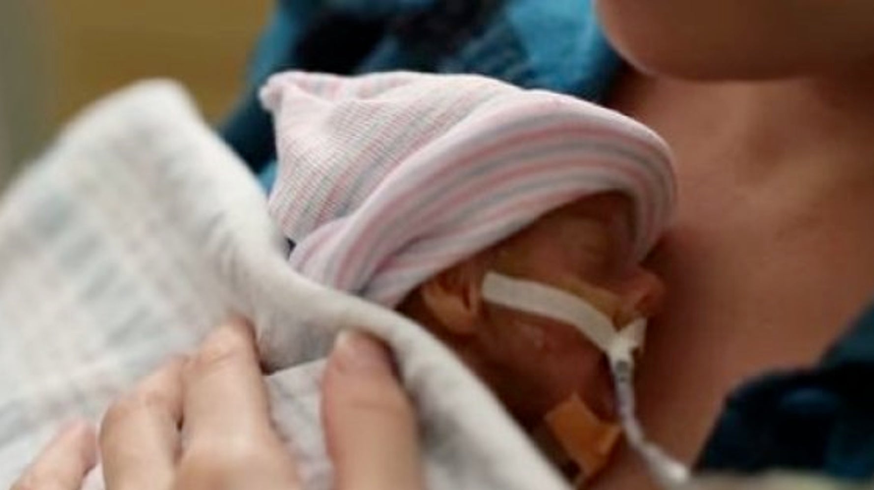 未熟児650グラムの赤ちゃんは、こうやって1歳になった（動画） ハフポスト LIFE