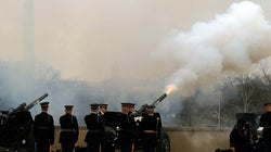 2034年、第三次世界大戦勃発のシナリオ