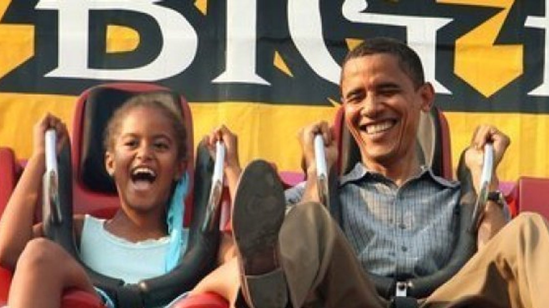 オバマ大統領のイクメンっぷりが微笑ましい 長女マリアさん18歳になったよ 画像集 ハフポスト Life オバマ大統領のイクメンっぷりが微笑ましい 長女マリアさん18歳になったよ 画像集 ハフポスト Life