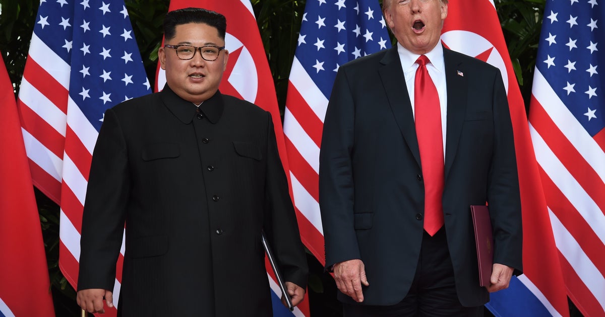 新品本物保証　トランプ大統領　金正恩　記念品 トランプ大統領が金正恩氏からの親書をTwitterで異例公開。一体何の