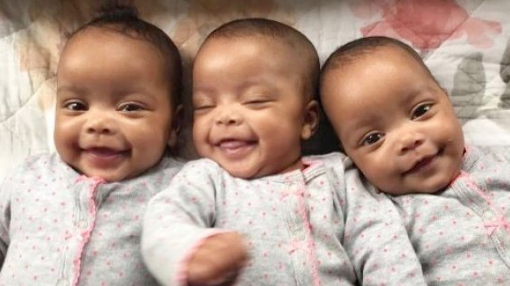 三つ子の赤ちゃん おそろいの服がめっちゃ可愛い 画像 ハフポスト Life
