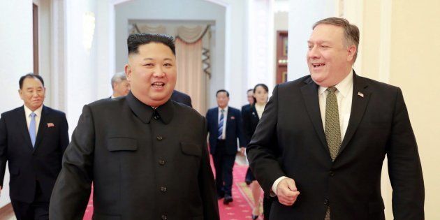（左）北朝鮮の金正恩朝鮮労働党委員長（右）マイク・ポンペオ米国務長官