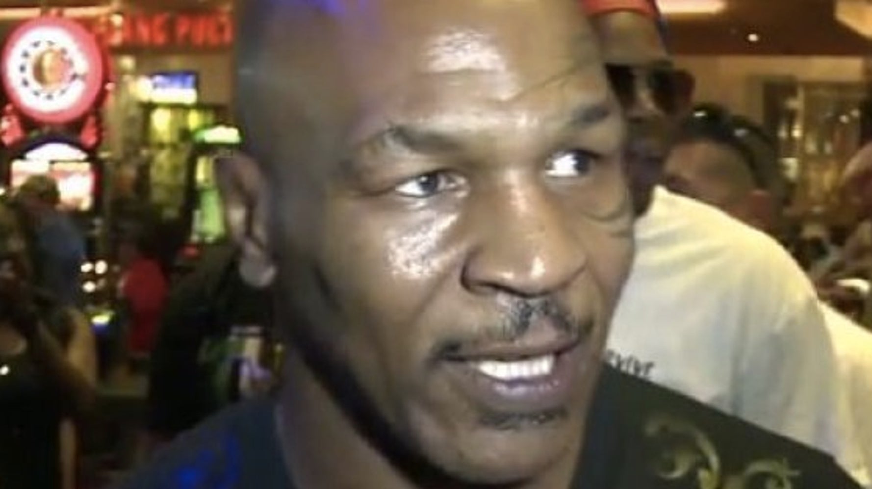 メイウェザー Vs パッキャオ 世紀の一戦 にマイク タイソン モハメド アリも 参戦 ハフポスト News