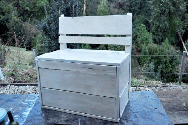 Food storage bench - beautiful and practical for a farm house
