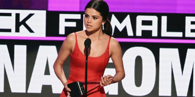 LOS ANGELES, CA - NOVEMBER 20: Singer Selena Gomez accepts Favorite Pop/Rock Female Artist onstage during the 2016 American Music Awards at Microsoft Theater on November 20, 2016 in Los Angeles, California. (Photo by Kevin Winter/Getty Images)