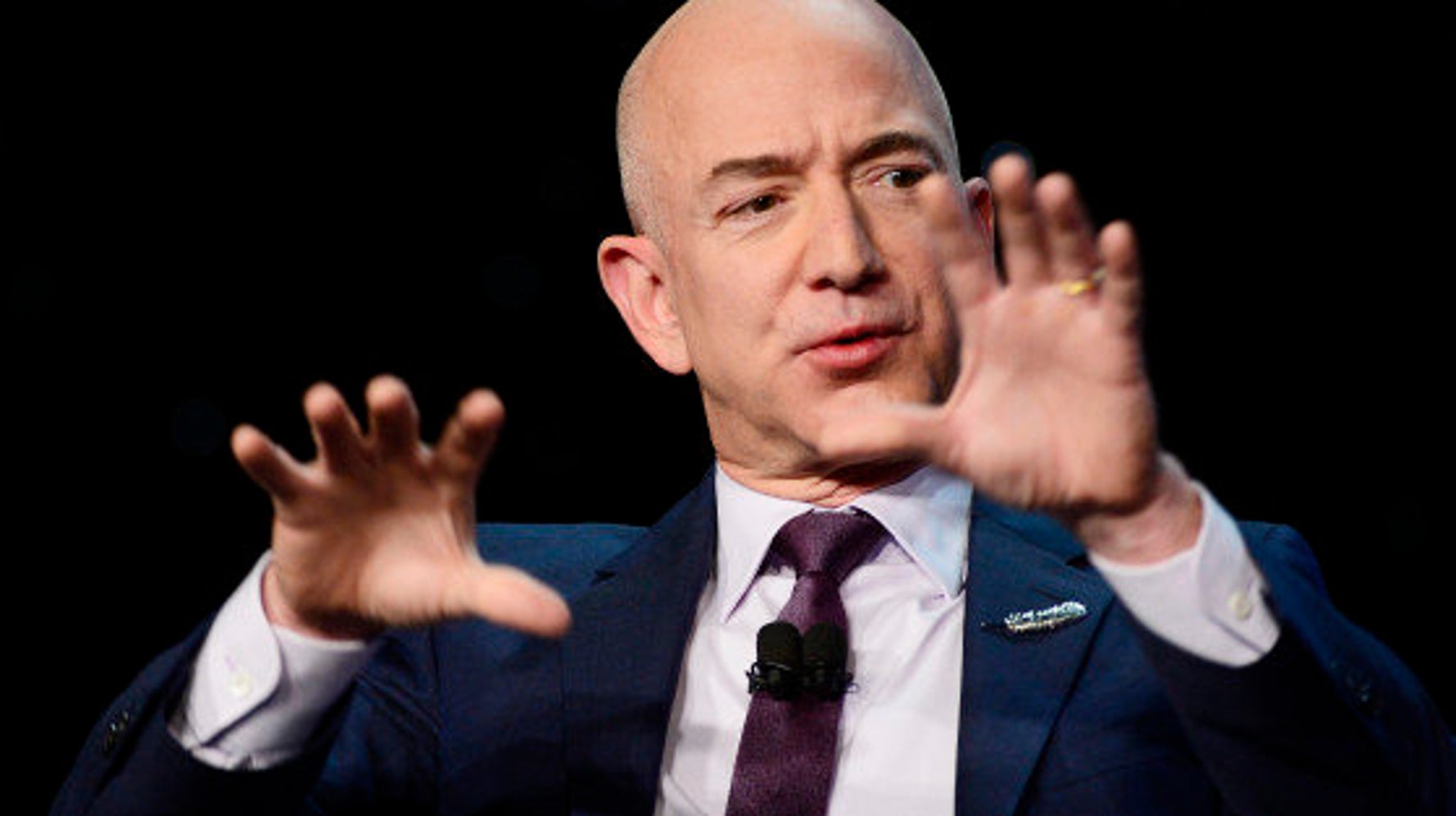 メディアへの復讐は無意味 Amazonのジェフ ベゾス氏 ハルク ホーガンさん訴訟について警告 ハフポスト News