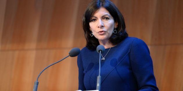 Mayor of Paris Anne Hidalgo delivers a speech during a press conference about tourism in Paris on May 30, 2016 in Paris. / AFP / BERTRAND GUAY (Photo credit should read BERTRAND GUAY/AFP/Getty Images)