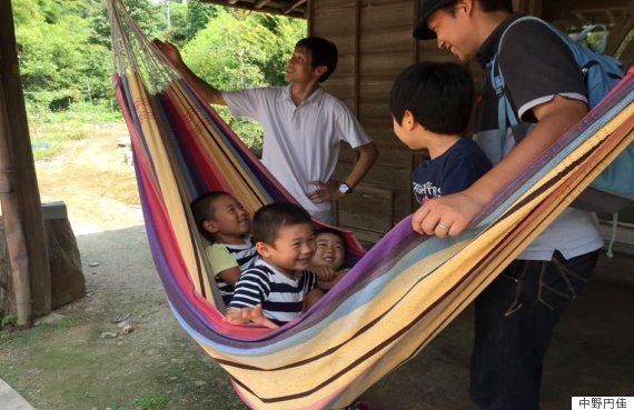 徳島県神山町 子連れ出張できる町 へ 子どもは自然体験 大人はサテライトオフィス ハフポスト Life