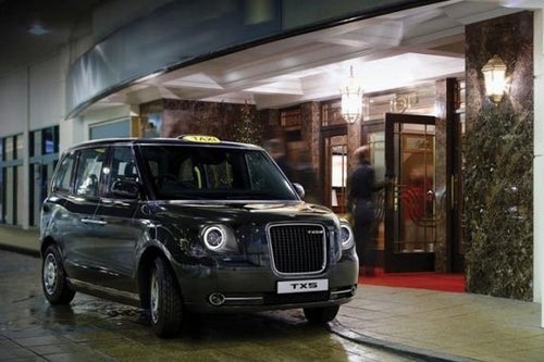 ロンドン名物「黒タク」、新形ハイブリッドカーになる