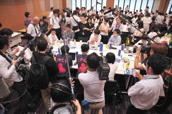 機会と場を届け チームで挑む若者の政治参加npo法人 僕らの一歩が日本を変える ハフポスト 機会と場を届け チームで挑む若者の政治参加npo法人 僕らの一歩が日本を変える ハフポスト