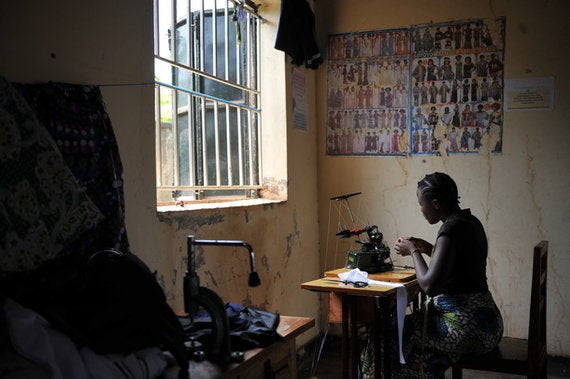 絶望 から立ち上がる女性たち 死者540万人以上 日本では報道されない 忘れられた世界最大の紛争 ハフポスト