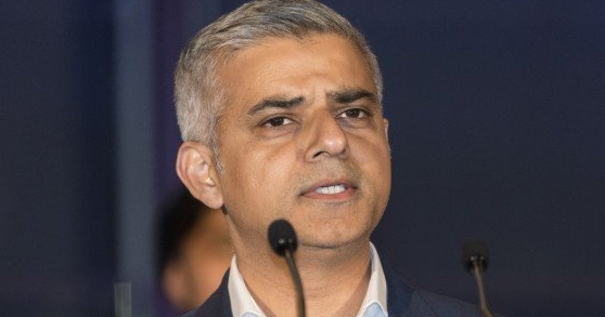 サディク カーン氏ってどんな人 イスラム教徒として初めてロンドン市長に当選 ハフポスト サディク カーン氏ってどんな人 イスラム教徒として初めてロンドン市長に当選 ハフポスト