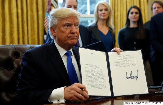 ダコタ アクセス パイプラインの対立再燃か トランプ大統領 建設再開の大統領令に署名 ハフポスト