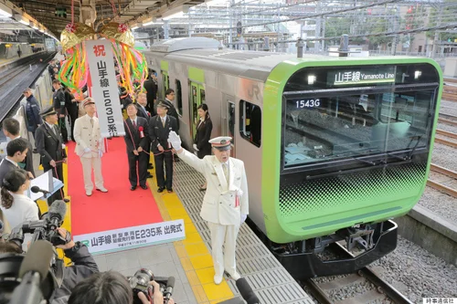 E235系 山手線 JR山手線 E235系トウ21編成 TOHOKU Relax ヘッドマーク ＊ #山手