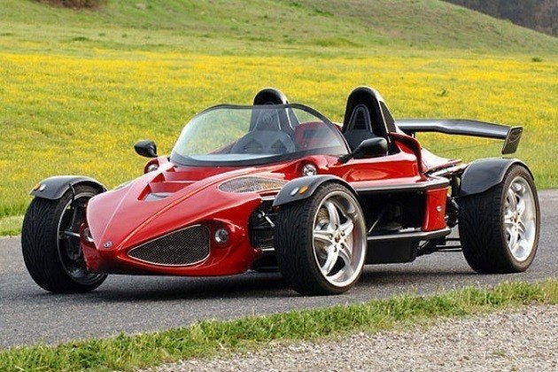 デロンダ G400 コルベットのエンジンを積む超軽量スポーツカーとは ハフポスト デロンダ G400 コルベットのエンジンを積む超軽量スポーツカーとは ハフポスト