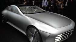 【フランクフルトモーターショー2015】走行中に変形する空力ボディを持つ、メルセデスのコンセプトカー「IAA」