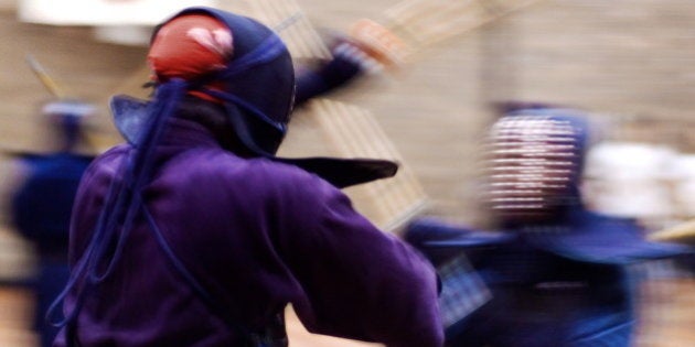 脳しんとうは スポーツをする人全員が知っておかなければならない大変危険な症状だ ハフポスト 脳しんとうは スポーツをする人全員が知っておかなければならない大変危険な症状だ ハフポスト