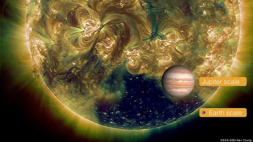 太陽の表面に地球より410倍大きい「穴」が出現（画像） | ハフポスト NEWS