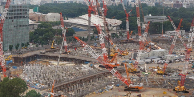 建設が進む新国立競技場=27日、東京都新宿区 撮影日:2017年07月27日