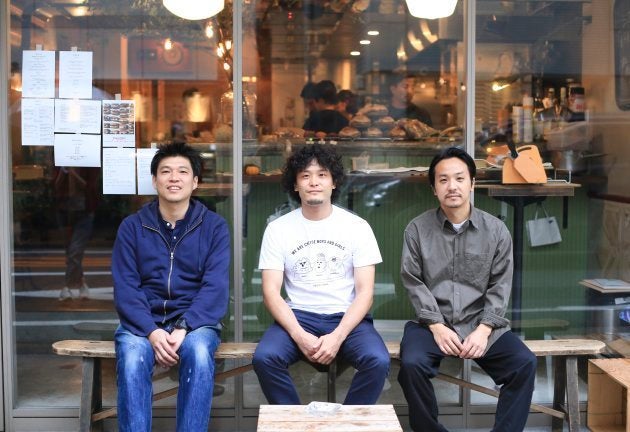 (左から)「クリスチアノ」佐藤幸二さん、「チーズスタンド」藤川真至さん、「パス」原太一さん