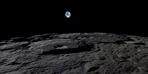 月の地下に50kmの巨大な空洞 月面基地として利用の可能性も ハフポスト