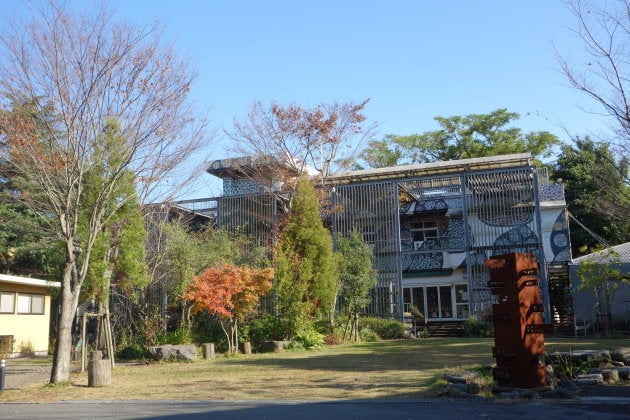 年間1万人が訪れる障がい者施設。 鹿児島・しょうぶ学園の新たな