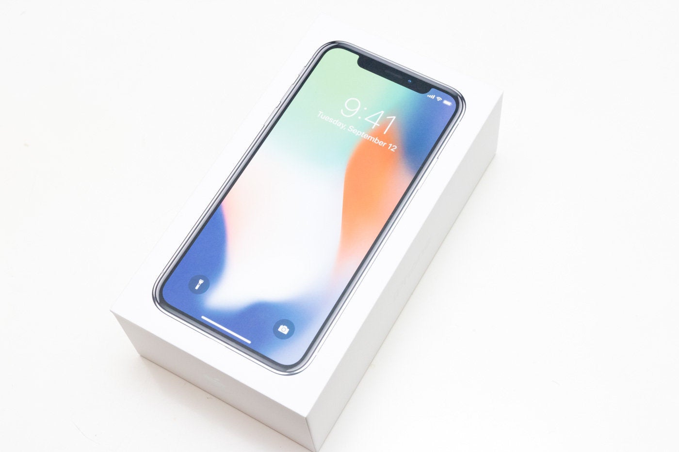 B*︎様 動作確認済み iPhone X 64GB ID:C2271 B*︎様 動作確認済み iPhone X 64GB ID:C2271 iPhone X 64GB 8＆8
