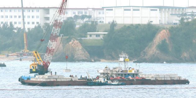 辺野古で海上工事スタート 稲嶺進 名護市長が反発 沖縄県民を日本国民として扱っていない ハフポスト