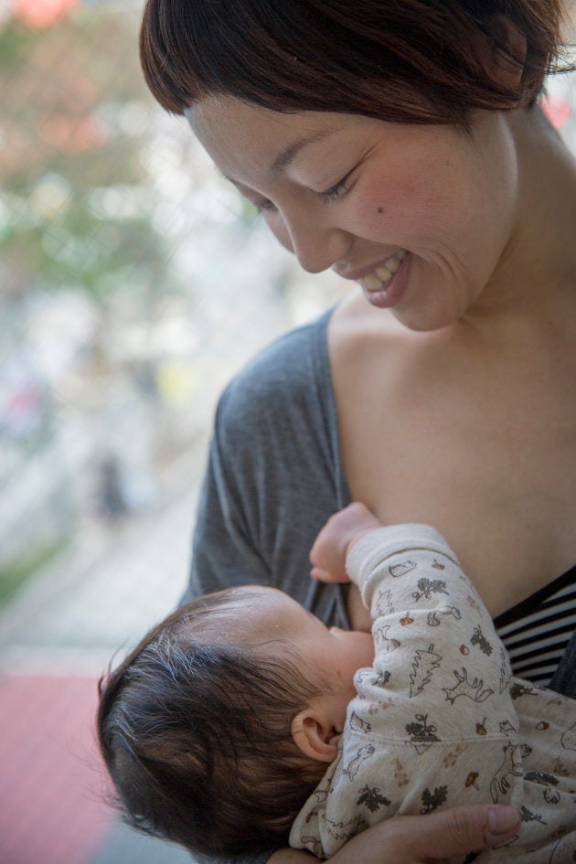 なぜ 授乳フォト を渋谷のスクランブル交差点で撮ったのか 子育てはもっと自由でいい ハフポスト Life