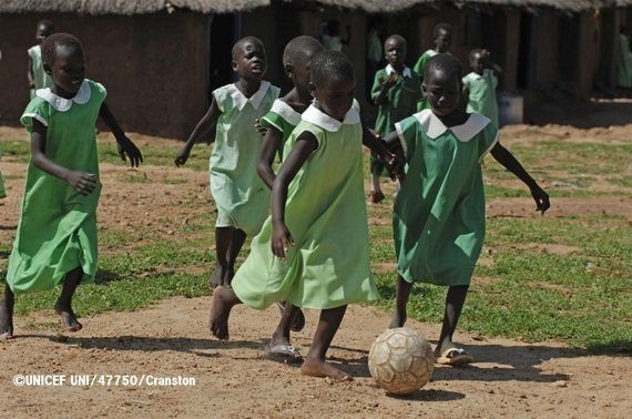 4月6日は「開発と平和のためのスポーツ国際デー」今なぜスポーツなのか、スポーツが世界の子どもを救うとき