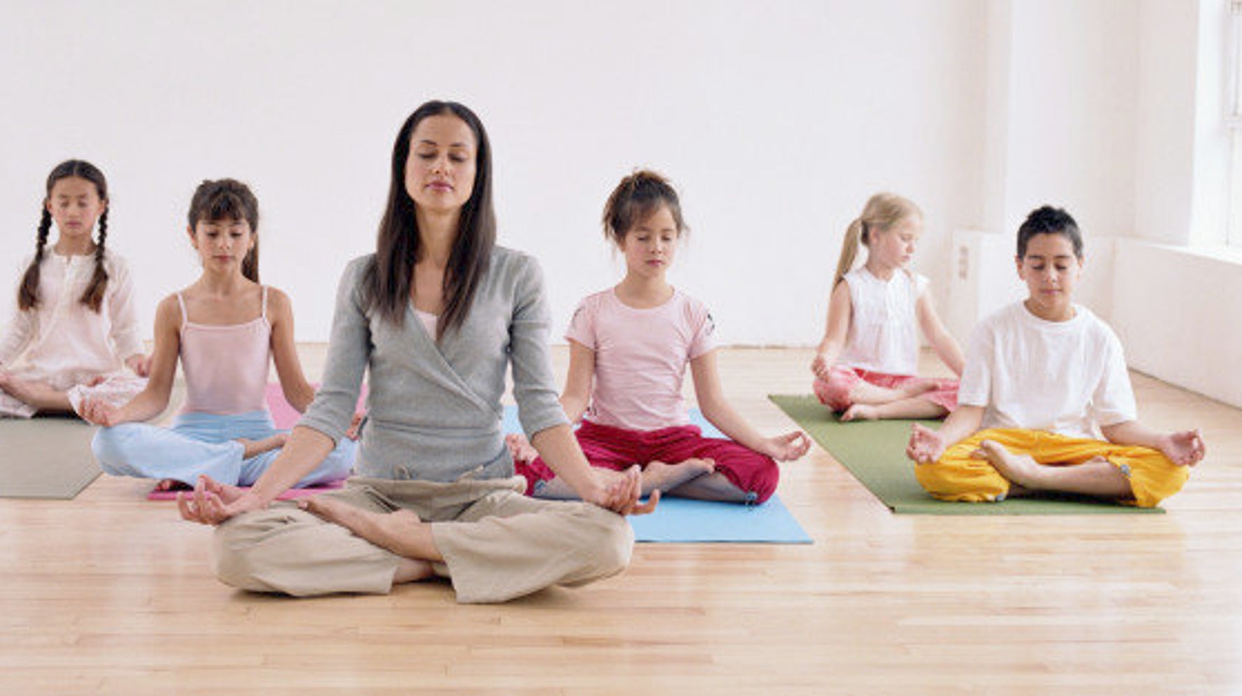 ヨガを小学校で教えるのは 宗教的だ アメリカで議論に ハフポスト News