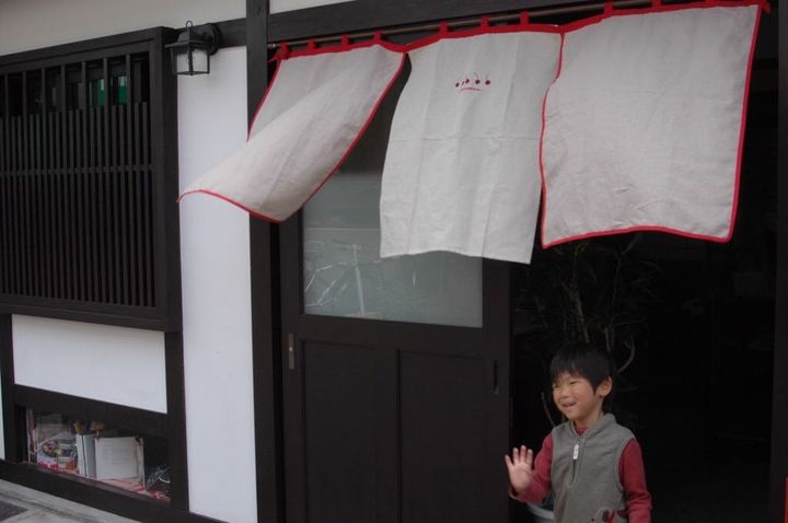 「おやつ新報」と呼ぶアトリエを開いた、京都の町屋