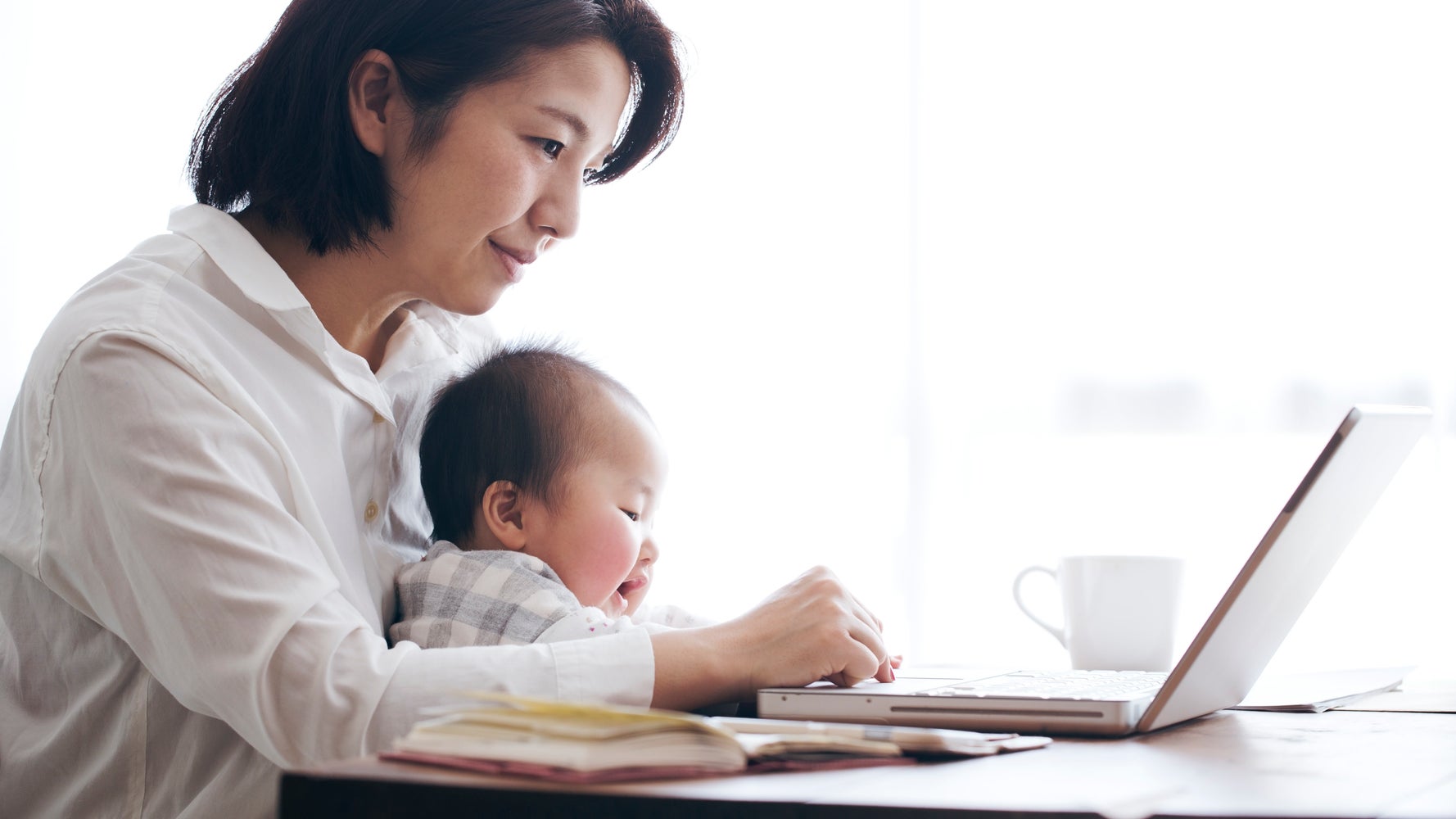 「会社は辞めても仕事は辞めない」選択。働くママと専業主婦のママ、遠いようで悩みは同じ ハフポスト LIFE