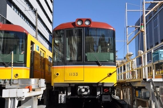 地下鉄走って90年】銀座線1000系特別仕様車両 | ハフポスト NEWS