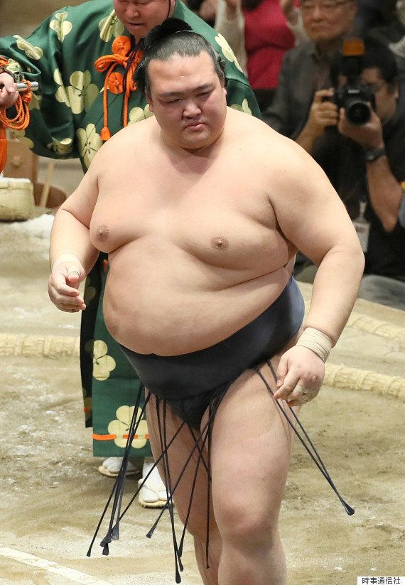 稀勢の里 白鵬を破って男泣き 横綱昇進へ 優勝インタビュー全文 ハフポスト