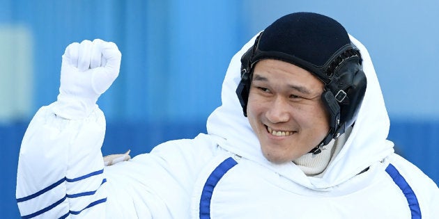 9センチも身長が伸びた 金井宣茂飛行士が宇宙から ご報告 だが その後 Update ハフポスト