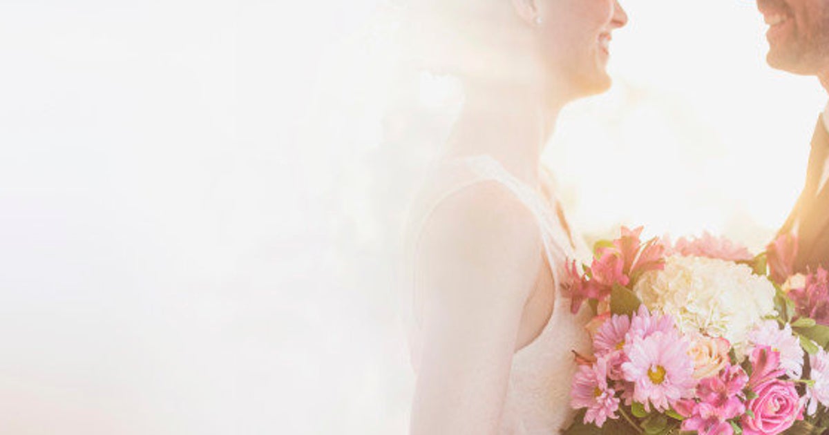 都道府県別結婚式費用とそのエリアの結婚事情の関係性 研究員の眼 ハフポスト 都道府県別結婚式費用とそのエリアの結婚事情の関係性 研究員の眼 ハフポスト