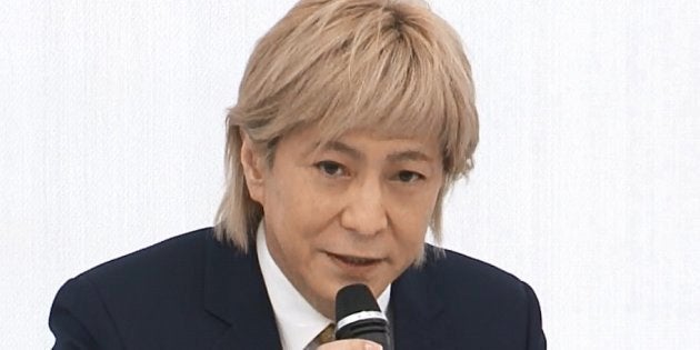 グローブのともし火は消さない マーク パンサー 小室哲哉の引退に戸惑いと決意 ハフポスト