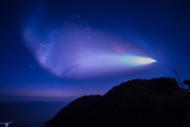 ロケット雲の美しすぎる連続写真 こんなにすごい打ち上げは見たことなかった イプシロン3号機 ハフポスト
