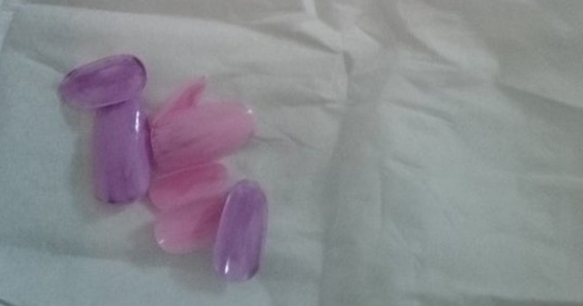 おそ松さんグッズ詰め合わせ を注文 届いたのは爪だけだった 被害続出で売上金を差し押さえる ハフポスト