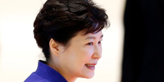 South Korea's President Park Geun-hye arrives at the ASEAN Summit in Vientiane, Laos September 7, 2016. REUTERS/Soe Zeya Tun