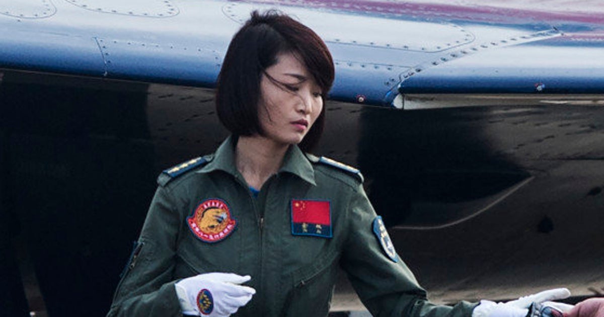 中国、女性初の「殲10」パイロットが訓練中に事故死 | ハフポスト NEWS