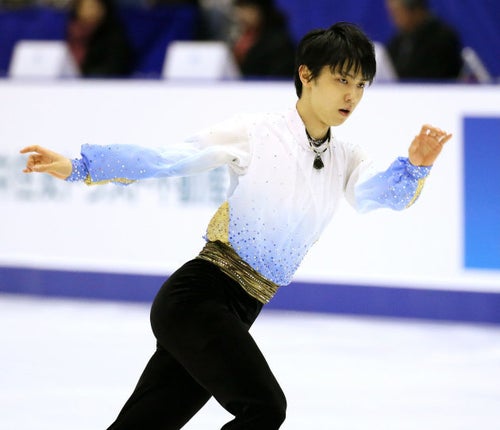 羽生結弦、初の金メダルから優勝9回。華麗なる演技を振り返る