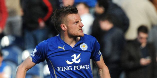 Leicester's Jamie Vardy celebrates after scoring Leicester's winning goal against West Brom during the English Premier League soccer match between West Bromwich Albion and Leicester City at the Hawthorns, West Bromwich, England, Saturday, April 11, 2015. (AP Photo/Rui Vieira)