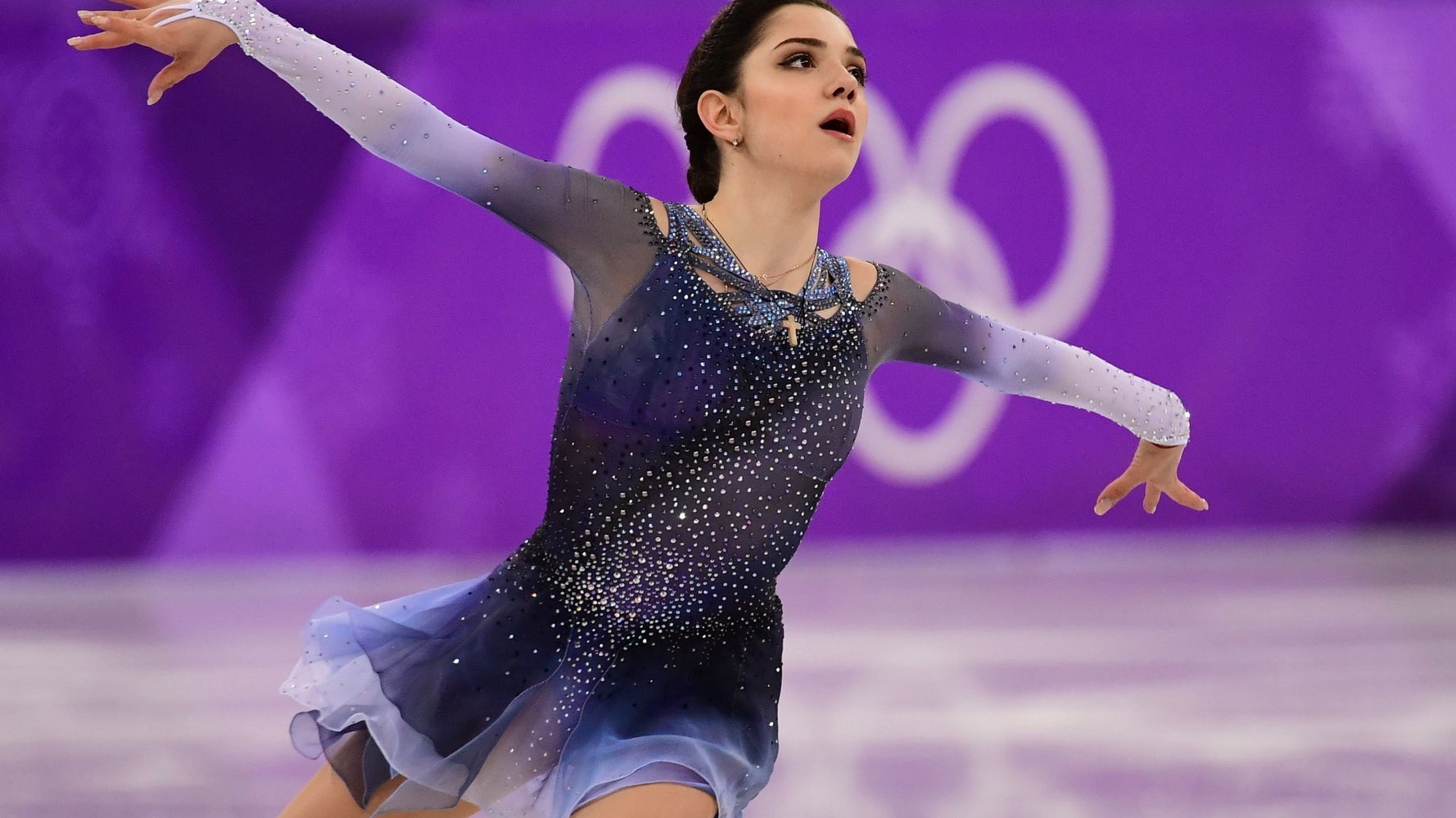 メドベージェワ 圧巻の演技 どこにもマイナスの部分がない 平昌オリンピック フィギュア女子sp ハフポスト